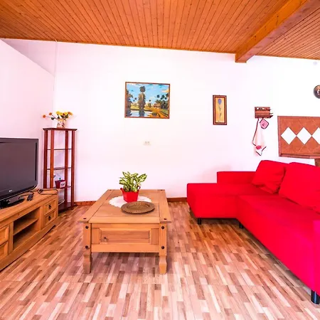 Casa Unifamiliar Tatil Evi Tejina