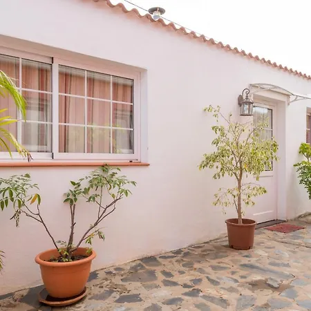 Casa Unifamiliar *